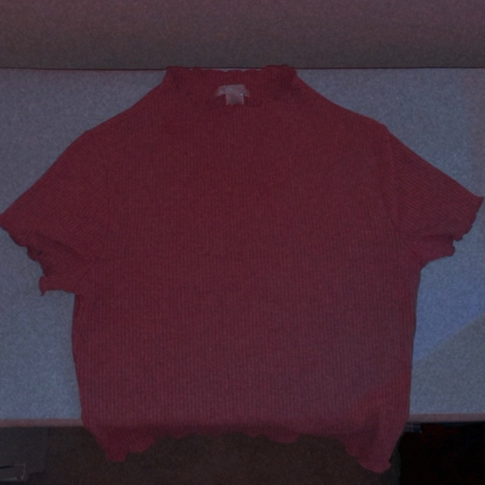Pinkish crop top